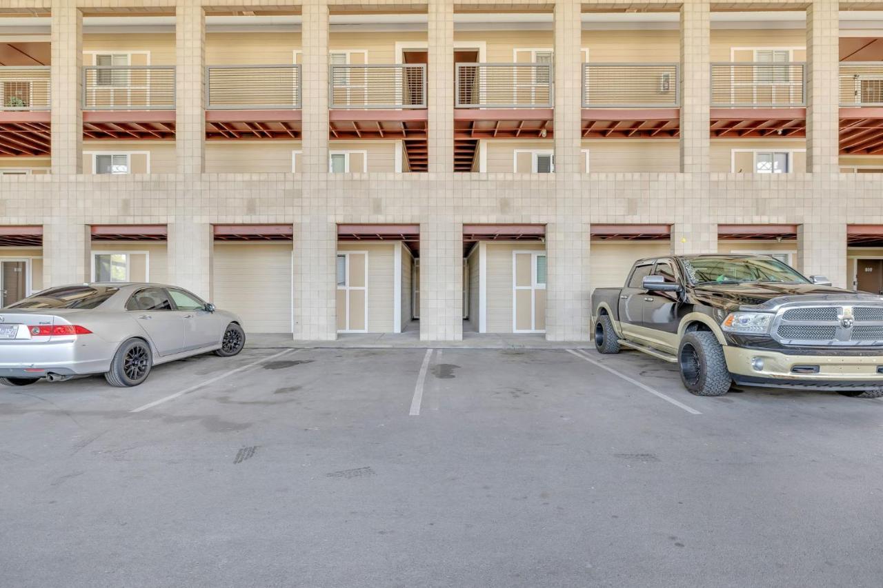 Nash Gold Private Condo - 2Bed, 2Bath, Sleep 6, 25 Min Walk To Broadway And All Nashville Attractions, Pool, Gym Exterior foto
